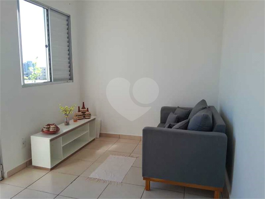 Cobertura à venda com 2 suítes no Centro, Araraquara, SP