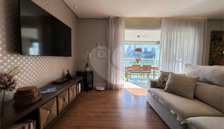 Apartamento à venda com 3 quartos, sendo 1 suíte,  em Jardim Caravelas, São Paulo, SP