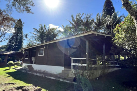Chácara à venda com 3 quartos em Alpes Paulista (mailasqui), São Roque, SP