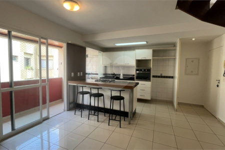 Cobertura à venda com 3 quartos, sendo 2 suítes,  em Vila Ipojuca, São Paulo, SP