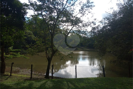 Casa à venda com 3 suítes no condomínio Villaggio Capriccio, Louveira - SP