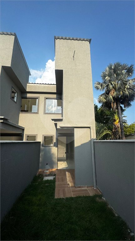 Casa à venda com 2 quartos, sendo 1 suíte,  em Campo Grande, Rio de Janeiro, RJ