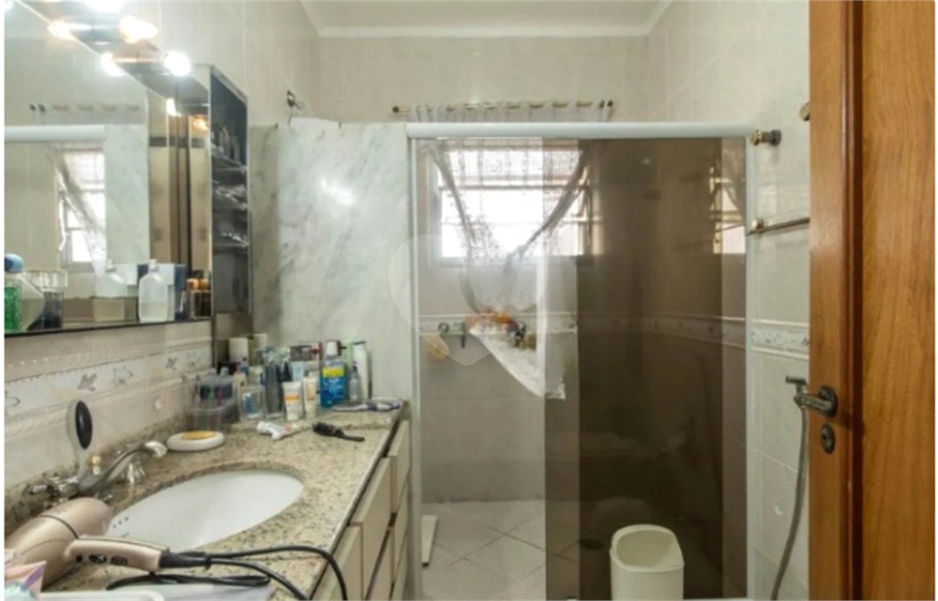 Casa à venda com 5 quartos, sendo 3 suítes, em Vila Santo Estéfano, São Paulo, SP