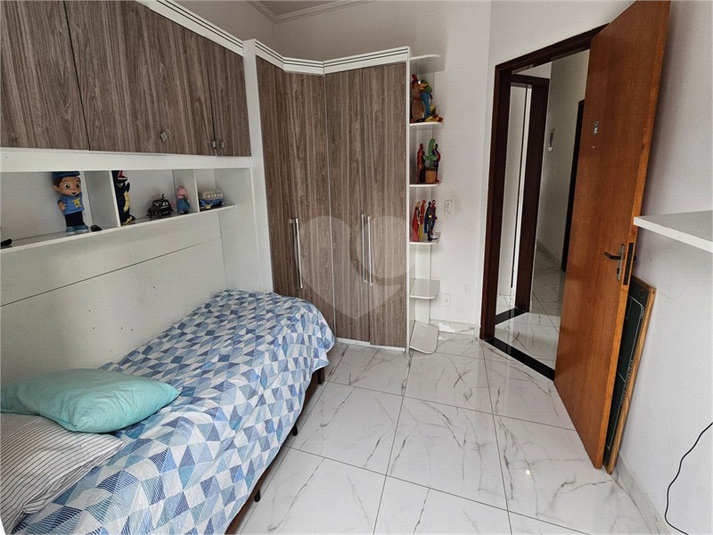 Casa à venda com 3 quartos, sendo 1 suíte, em Jardim Regente, Indaiatuba, SP