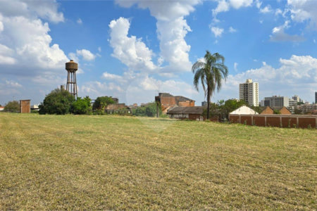 Terreno à venda em Vila Xavier (vila Xavier), Araraquara, SP