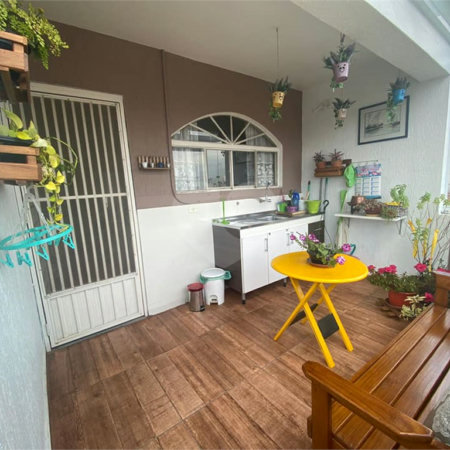 Casa Térrea à venda com 3 quartos, sendo 1 suíte, em Vila Nivi, São Paulo, SP