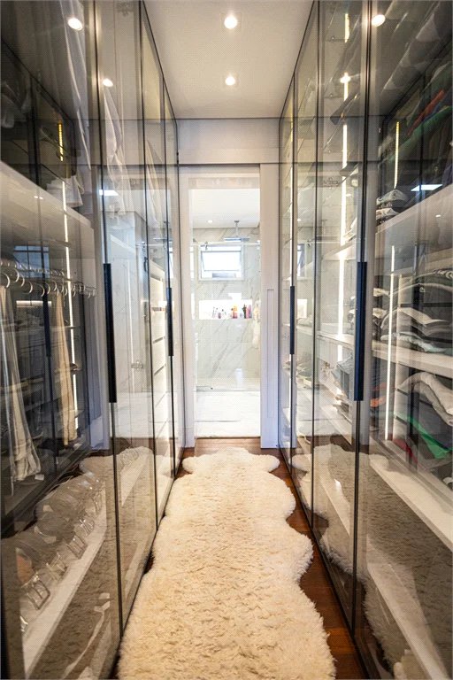 Apartamento à venda com 5 quartos, sendo 4 suítes, em Parque Reboucas, São Paulo, SP