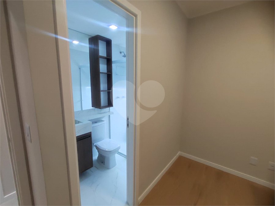 Apartamento à venda com 3 quartos, sendo 2 suítes,  em Jardim Arpoador, São Paulo, SP