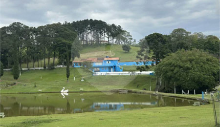 Sítio à venda com 5 quartos, sendo 2 suítes,  em Marmeleiro, São Roque, SP