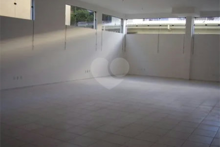 Prédio à venda em Jardim Satélite, São José dos Campos, SP