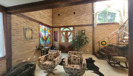 Casa à venda com 3 quartos, sendo 1 suíte,  no condomínio Residencial Bosque da Serra, Mairiporã - SP