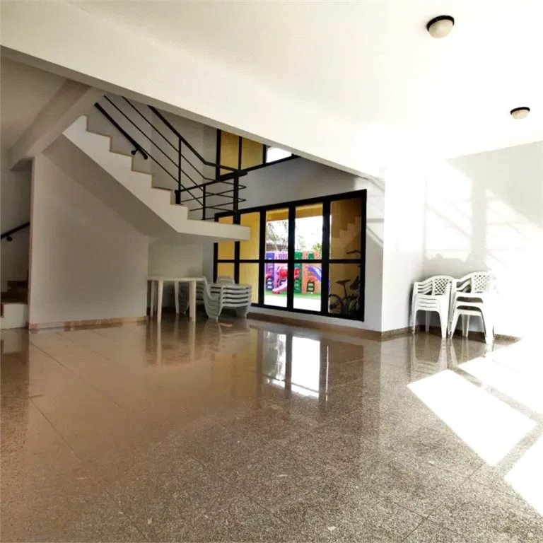 Duplex à venda com 2 quartos, sendo 1 suíte, em Paraíso do Morumbi, São Paulo, SP