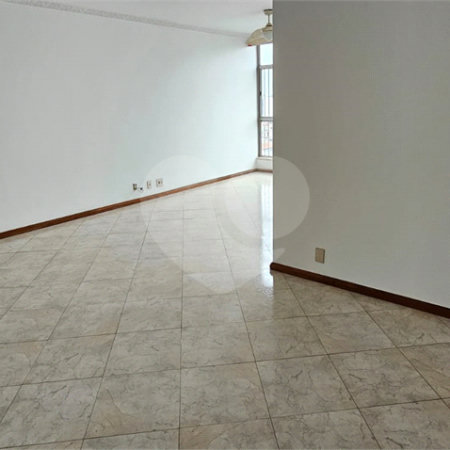 Apartamento à venda com 4 quartos, sendo 1 suíte, em Tijuca, Rio de Janeiro, RJ