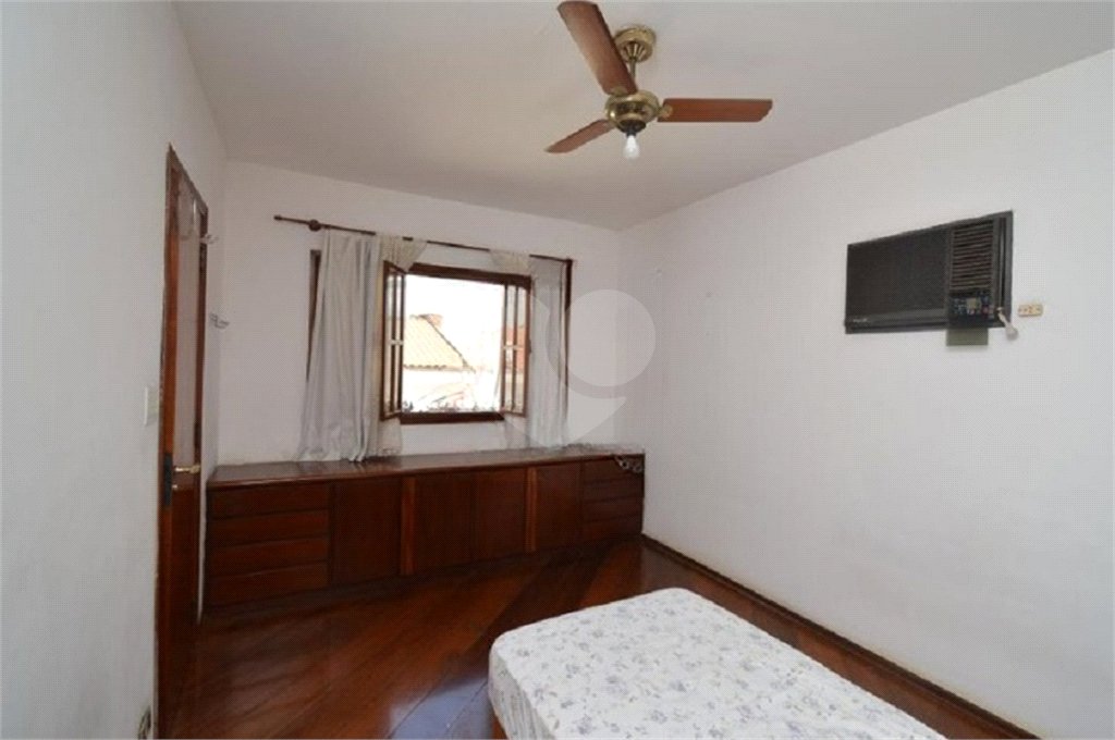 Casa à venda com 5 quartos, sendo 2 suítes, em Vila Galvão, Guarulhos, SP