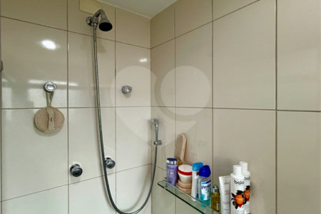 Apartamento à venda com 3 suítes em Campo Belo, São Paulo, SP