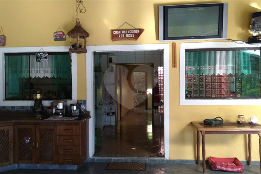 Chácara à venda com 4 suítes em Jundiaizinho (terra Preta), Mairiporã, SP