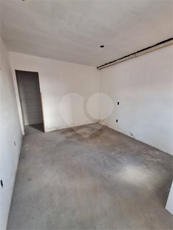 Casa à venda com 2 quartos no condomínio Ângelo Calandrino, São Paulo - SP
