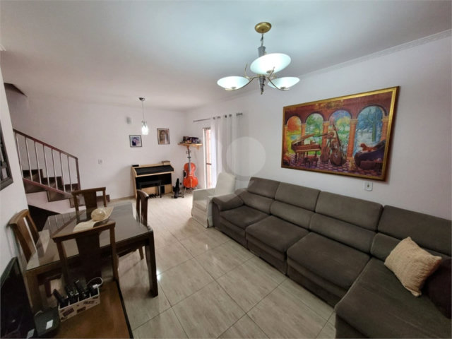 Casa à venda com 3 quartos no condomínio Travessa Corupa,16, São Paulo - SP