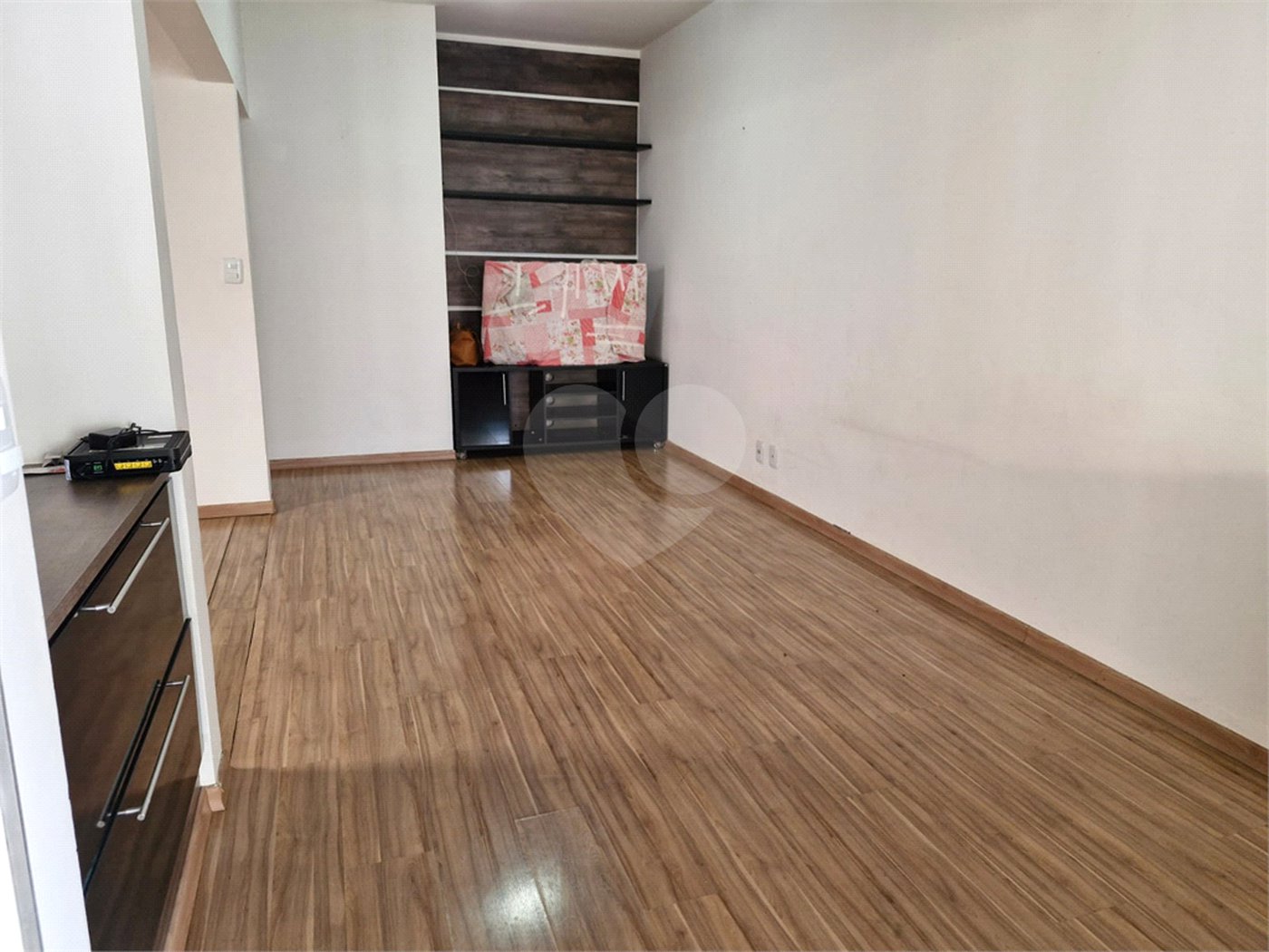 Casa à venda com 3 quartos, sendo 1 suíte,  no condomínio Residencial Felicitá, Sorocaba - SP