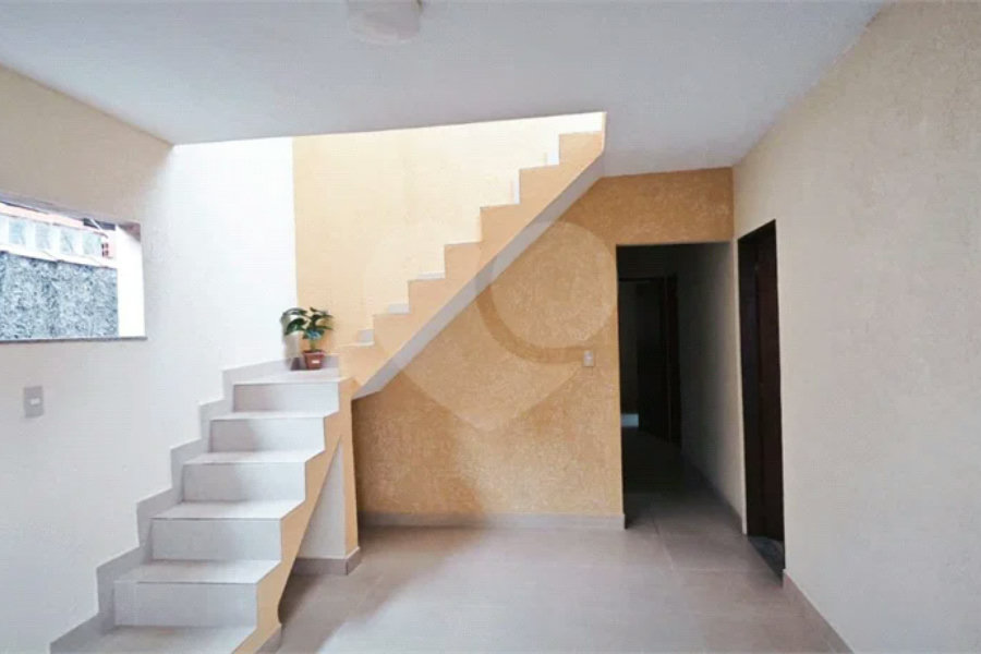 Casa à venda com 4 quartos, sendo 1 suíte,  em Anhanguera, São Paulo, SP