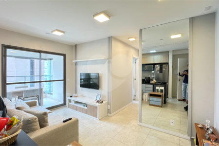 Apartamento à venda com 2 quartos, sendo 1 suíte,  em Brooklin, São Paulo, SP