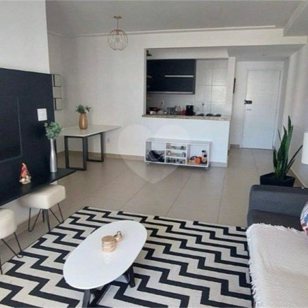 Apartamento à venda com 3 quartos, sendo 1 suíte, em Parque Campolim, Sorocaba, SP