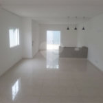 Sobrado à venda com 3 quartos, sendo 1 suíte, em Jardim Vitória, Mairinque, SP