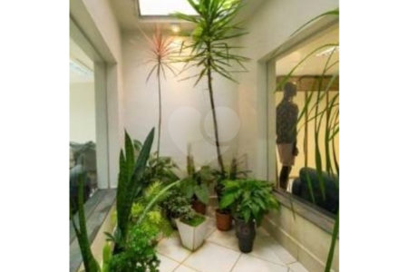 Casa à venda com 2 quartos, sendo 1 suíte, em Vila Monumento, São Paulo, SP