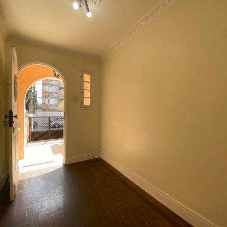 Casa com 3 dormitórios para alugar, 197 m² por R$ 8.500/mês - Embaré - Santos/SP