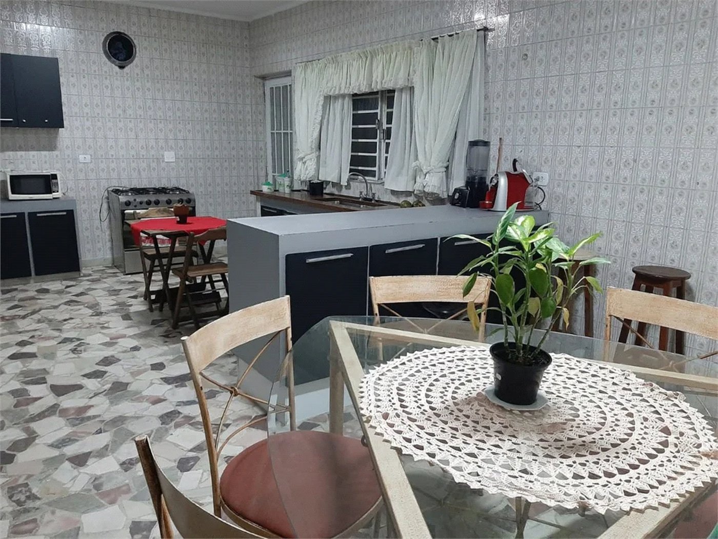 Casa à venda com 7 quartos, sendo 1 suíte, em Lapa, São Paulo, SP