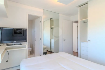 Apartamento à venda com 4 quartos, sendo 3 suítes, em Cidade Monções, São Paulo, SP