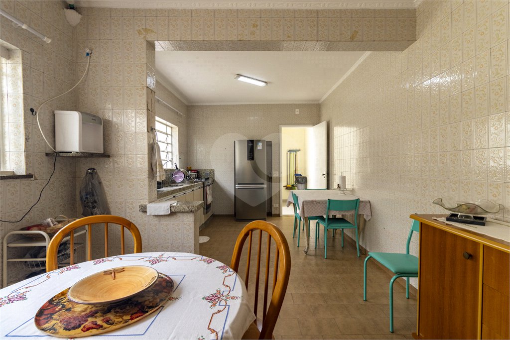 Casa à venda com 5 quartos, sendo 1 suíte, em Vila Nova Conceição, São Paulo, SP