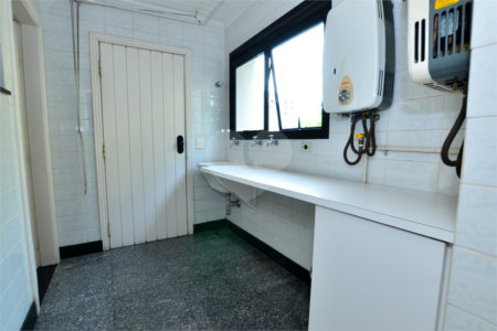 Apartamento à venda com 4 quartos, sendo 2 suítes, em Vila Monumento, São Paulo, SP