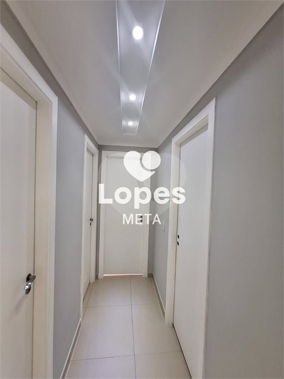 Apartamento à venda com 3 quartos, sendo 1 suíte, em Vila Industrial, São José dos Campos, SP