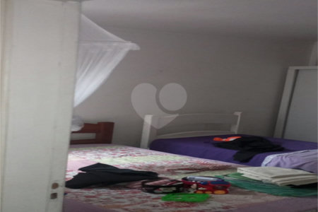 Casa à venda com 3 quartos, sendo 1 suíte,  em Lapa de Baixo, São Paulo, SP