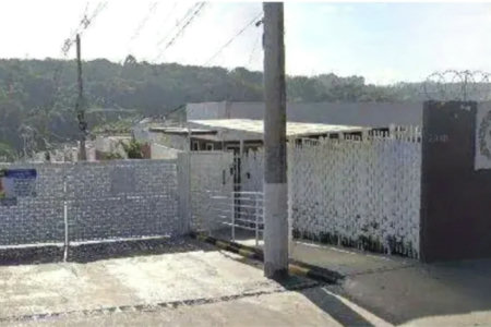 Casa à venda com 2 quartos no condomínio Residencial Villa Caucaia, Cotia - SP