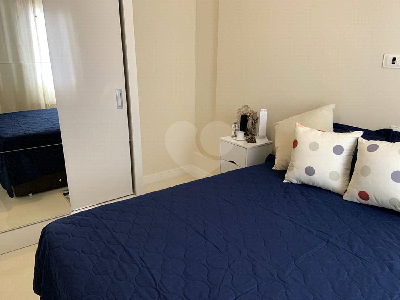 Apartamento à venda com 2 quartos em Vila Erna, São Paulo, SP