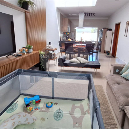 Casa à venda com 3 quartos, sendo 1 suíte, em Pinheirinho, Vinhedo, SP