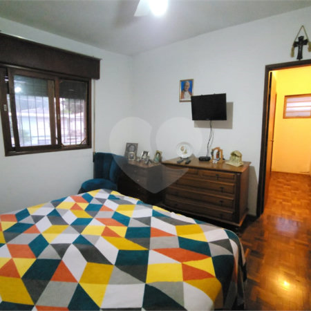 Casa à venda com 4 quartos, sendo 2 suítes, em Vila Cordeiro, São Paulo, SP