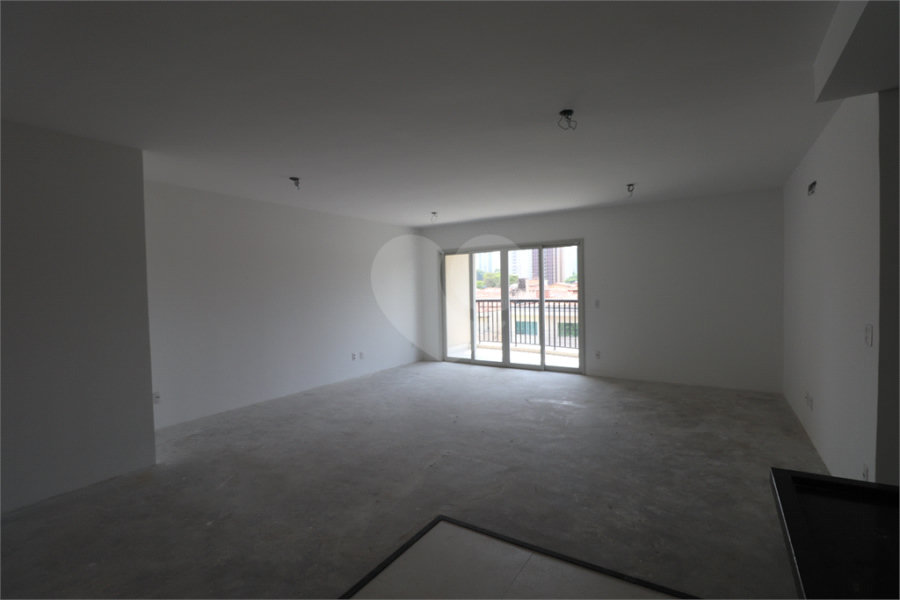 Apartamento à venda com 3 suítes em Santana, São Paulo, SP