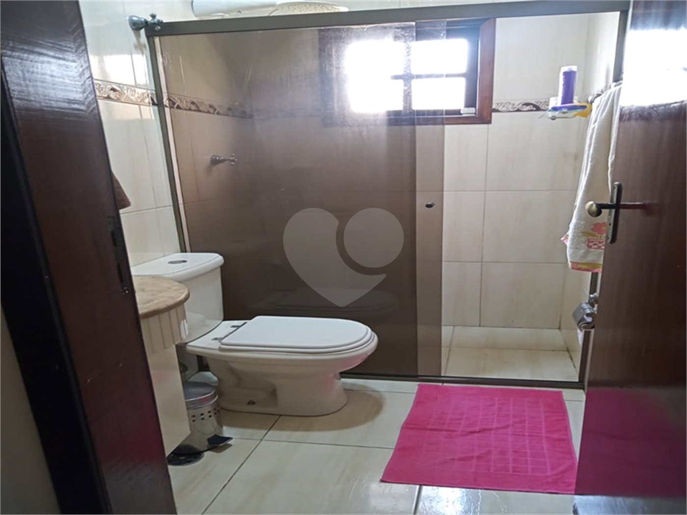 Sobrado à venda com 3 quartos, sendo 1 suíte, em Parque Continental II, Guarulhos, SP