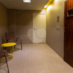 Flat à venda com 1 suíte em Indianópolis, São Paulo, SP