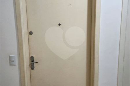 Apartamento à venda com 3 quartos, sendo 1 suíte, em Jardim dos Manacás, Araraquara, SP