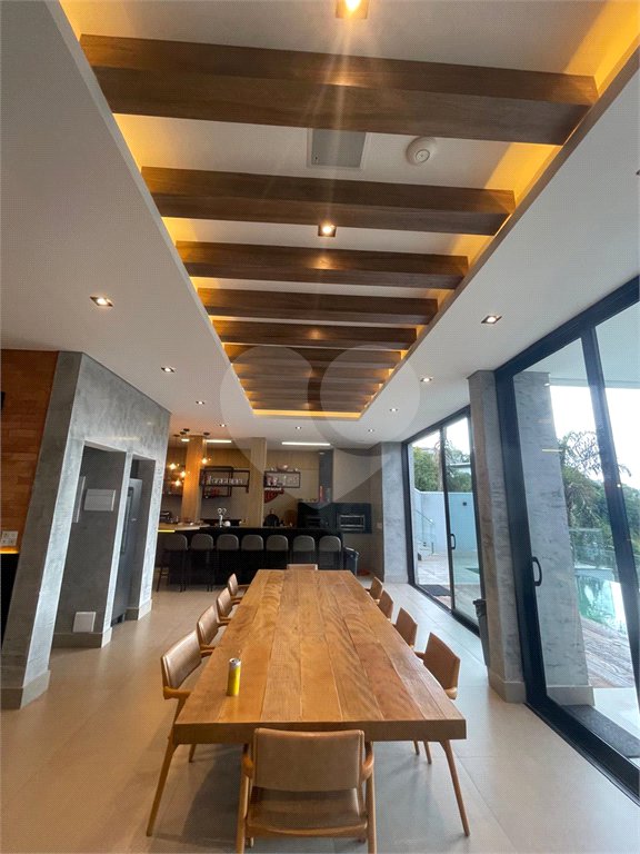 Casa à venda com 3 suítes no condomínio Hills, Arujá - SP