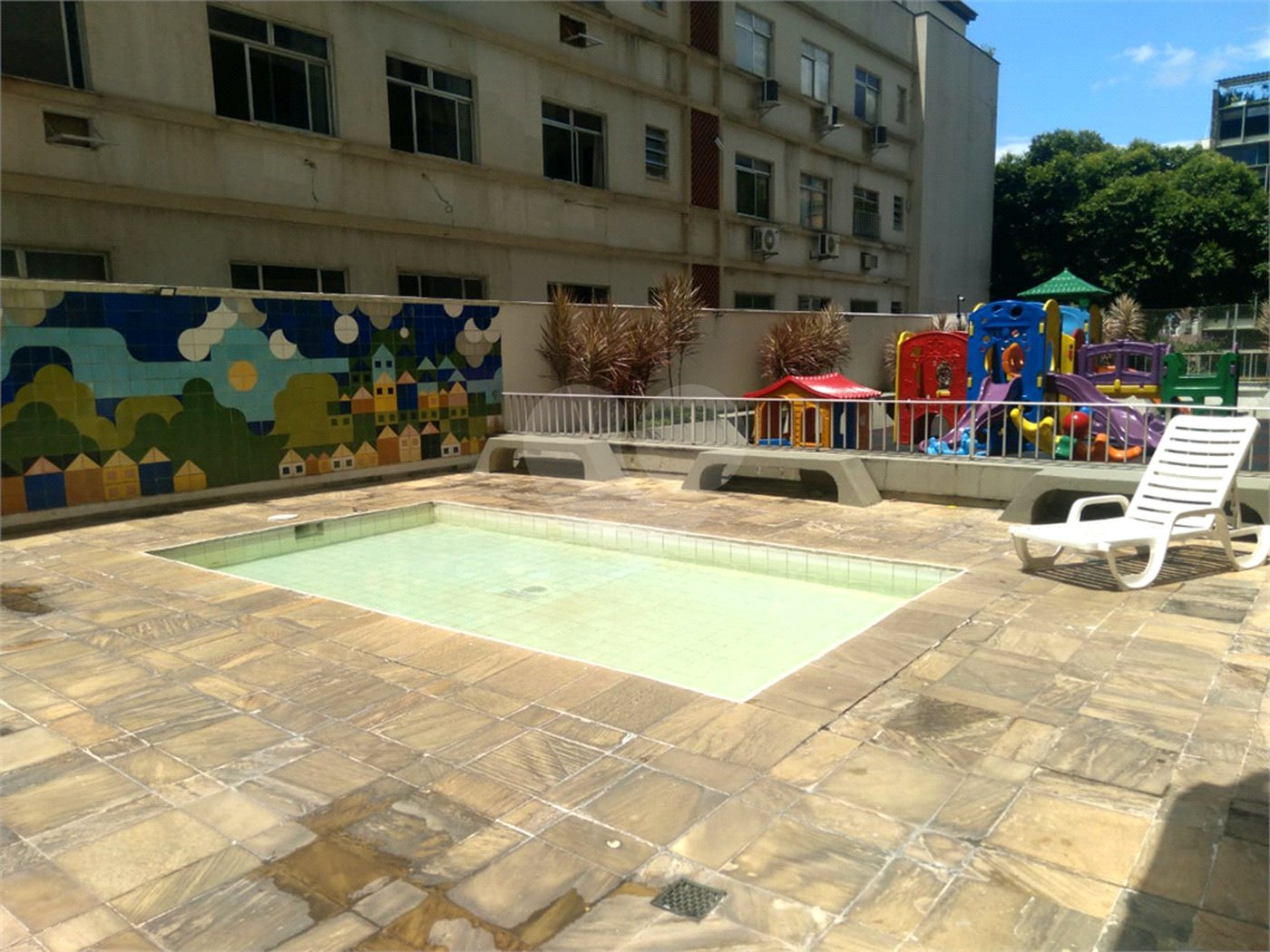 Apartamento à venda com 3 quartos, sendo 1 suíte,  em Tijuca, Rio de Janeiro, RJ