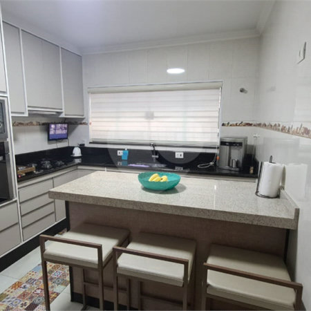 Casa à venda com 2 quartos em Vila dos Remédios, São Paulo, SP