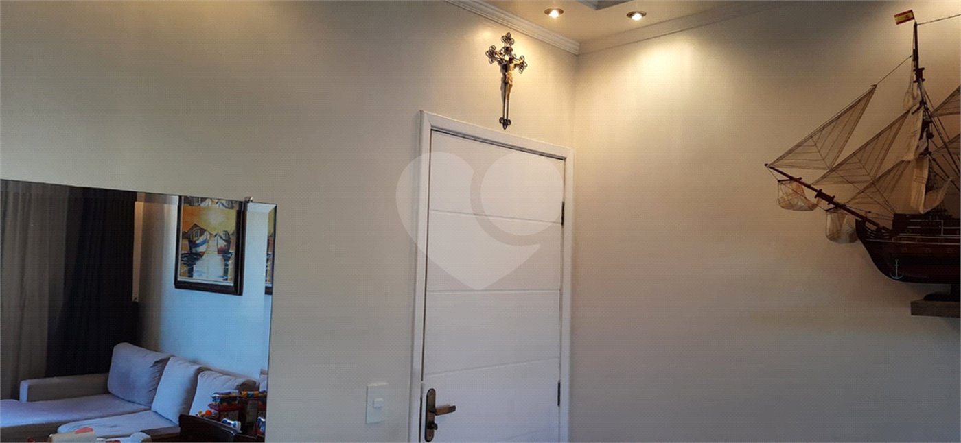 Apartamento à venda com 3 quartos, sendo 1 suíte,  em Vila Pagano, Valinhos, SP