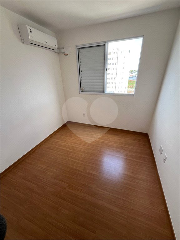 Oportunidade Única no Monte dos Pinheiros – Um lar completo esperando por você