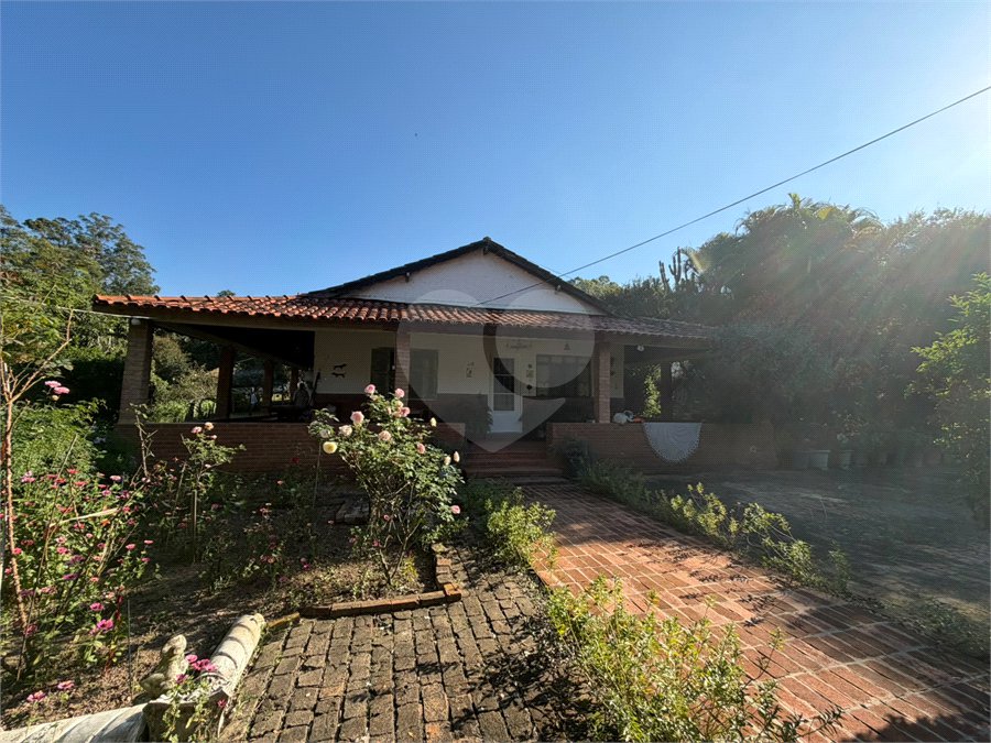 Sítio à venda com 4 quartos, sendo 1 suíte, em Braiaia, Itu, SP