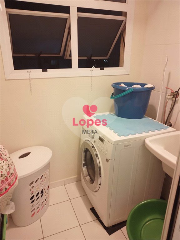 Apartamento à venda com 3 quartos, sendo 1 suíte, em Urbanova V, São José dos Campos, SP